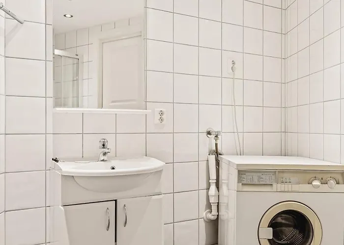 Dinbnb L Historical Building I 100m To Museum Apartman *